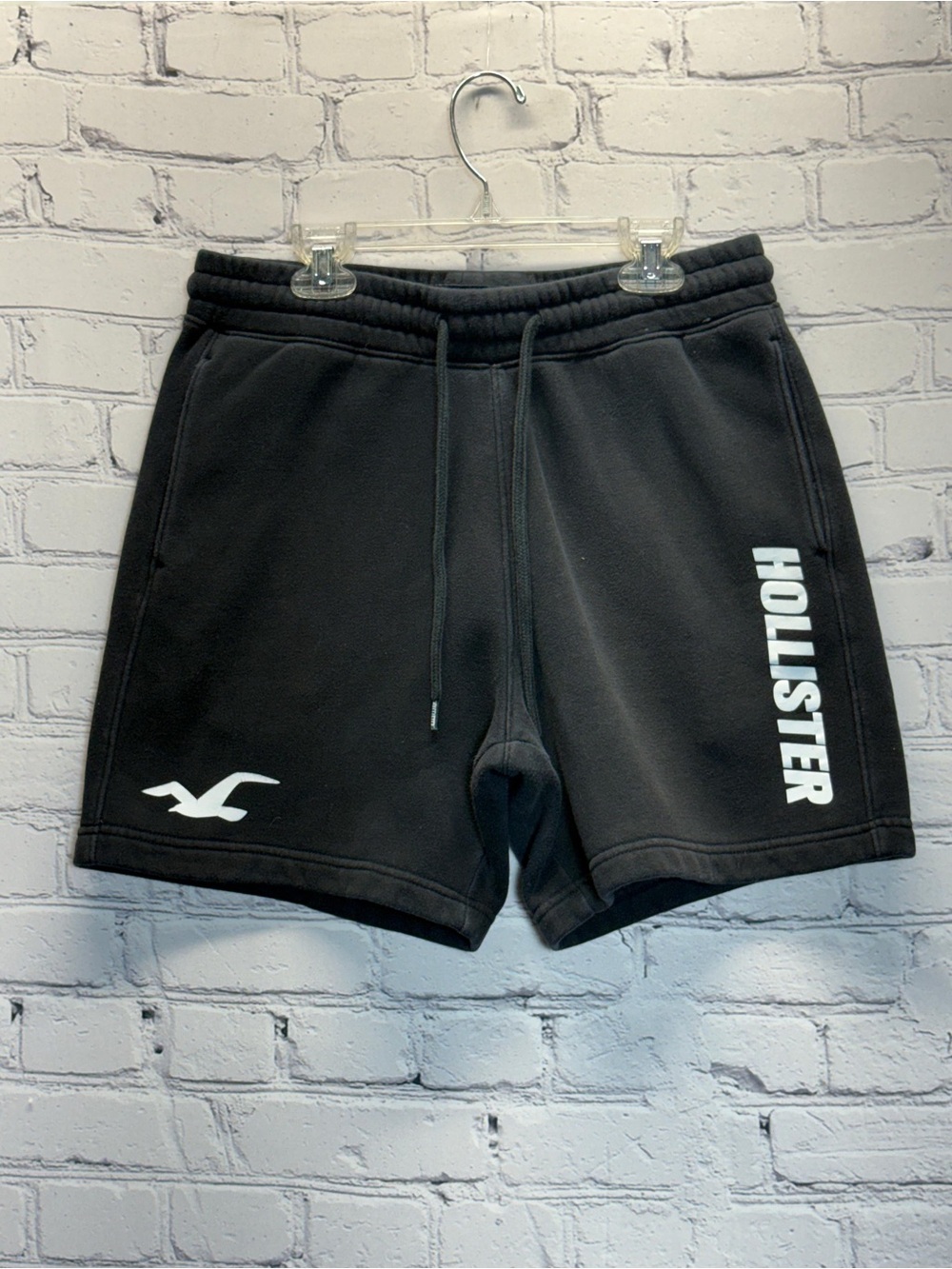 Hollister Mens Sweat Shorts Small Black Fleece Logo Drawstring Active